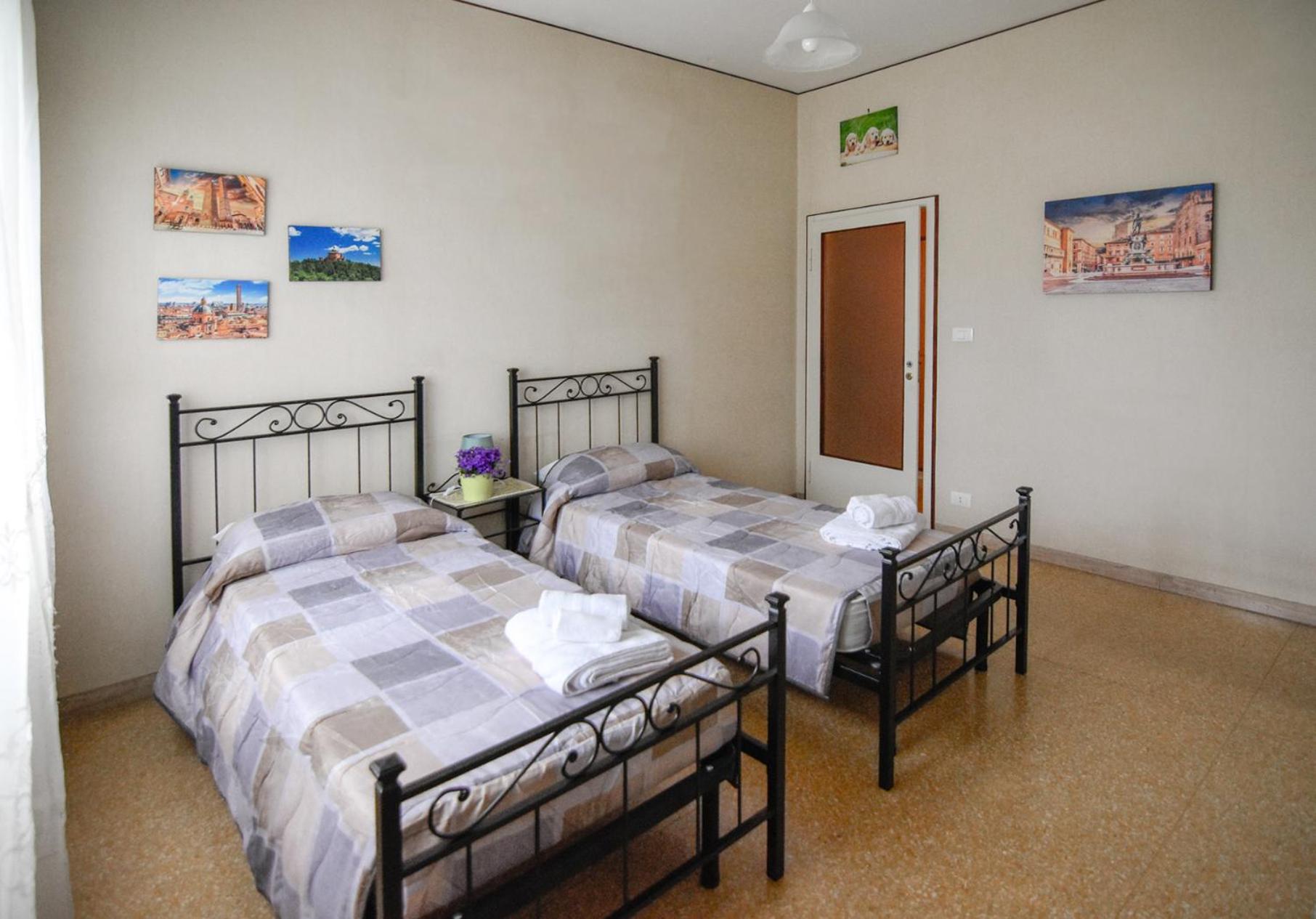 Bed And Breakfast Gaudenzi Bologna Exteriör bild