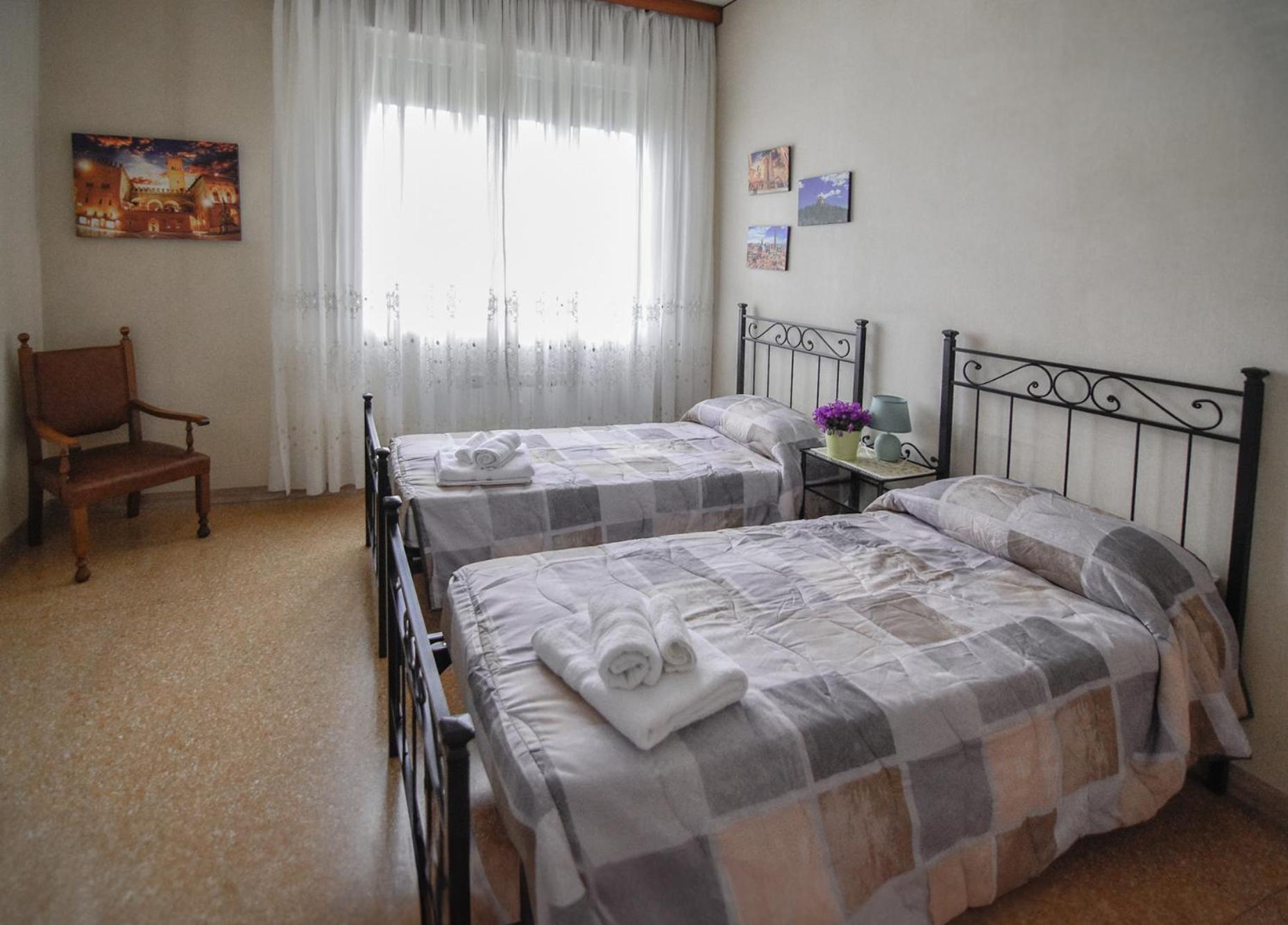 Bed And Breakfast Gaudenzi Bologna Exteriör bild